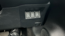 Toyota Yaris 1.5 Hybrid Icon 5dr CVT Hybrid Hatchback